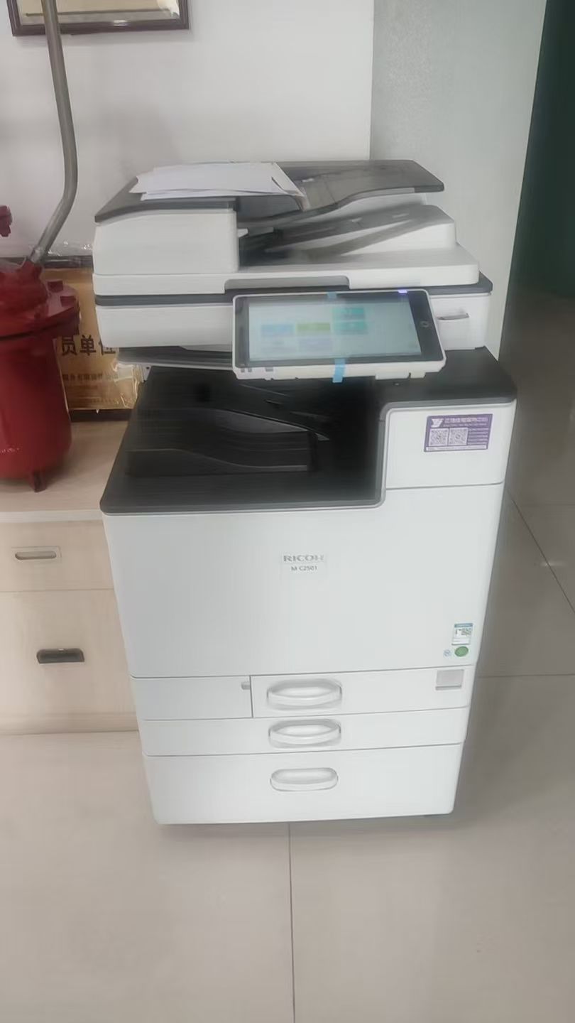 1754905497140761.jpg MC250102.jpg